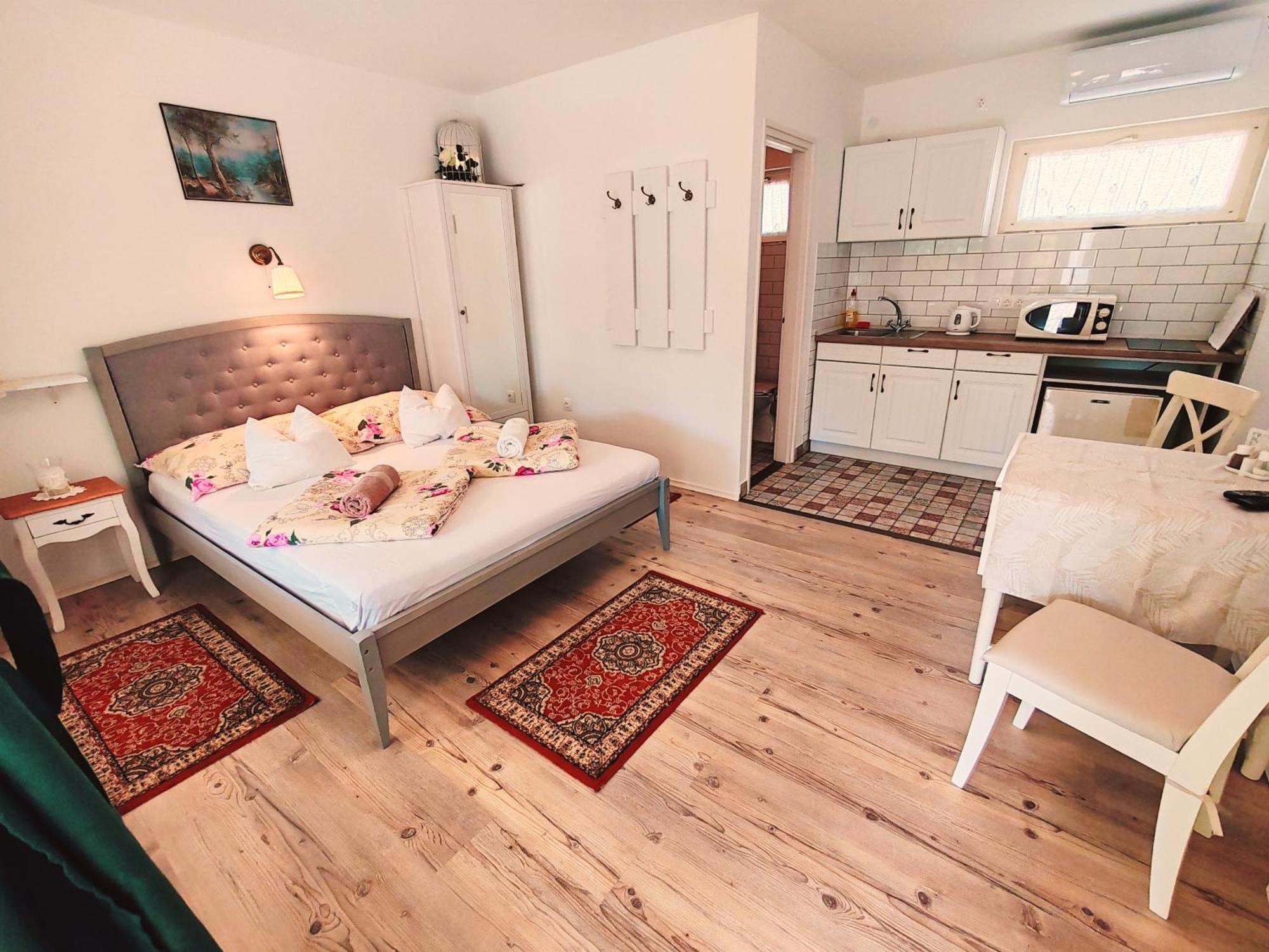 Elisoria Apartments Cserszegtomaj Eksteriør bilde